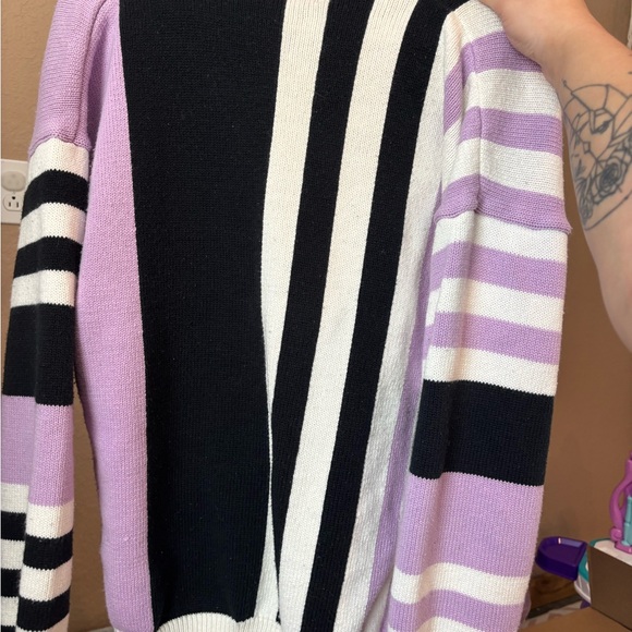 Vintage Aurea Women's Striped Sweater - Black, White, and Purple - Picture 3 of 3